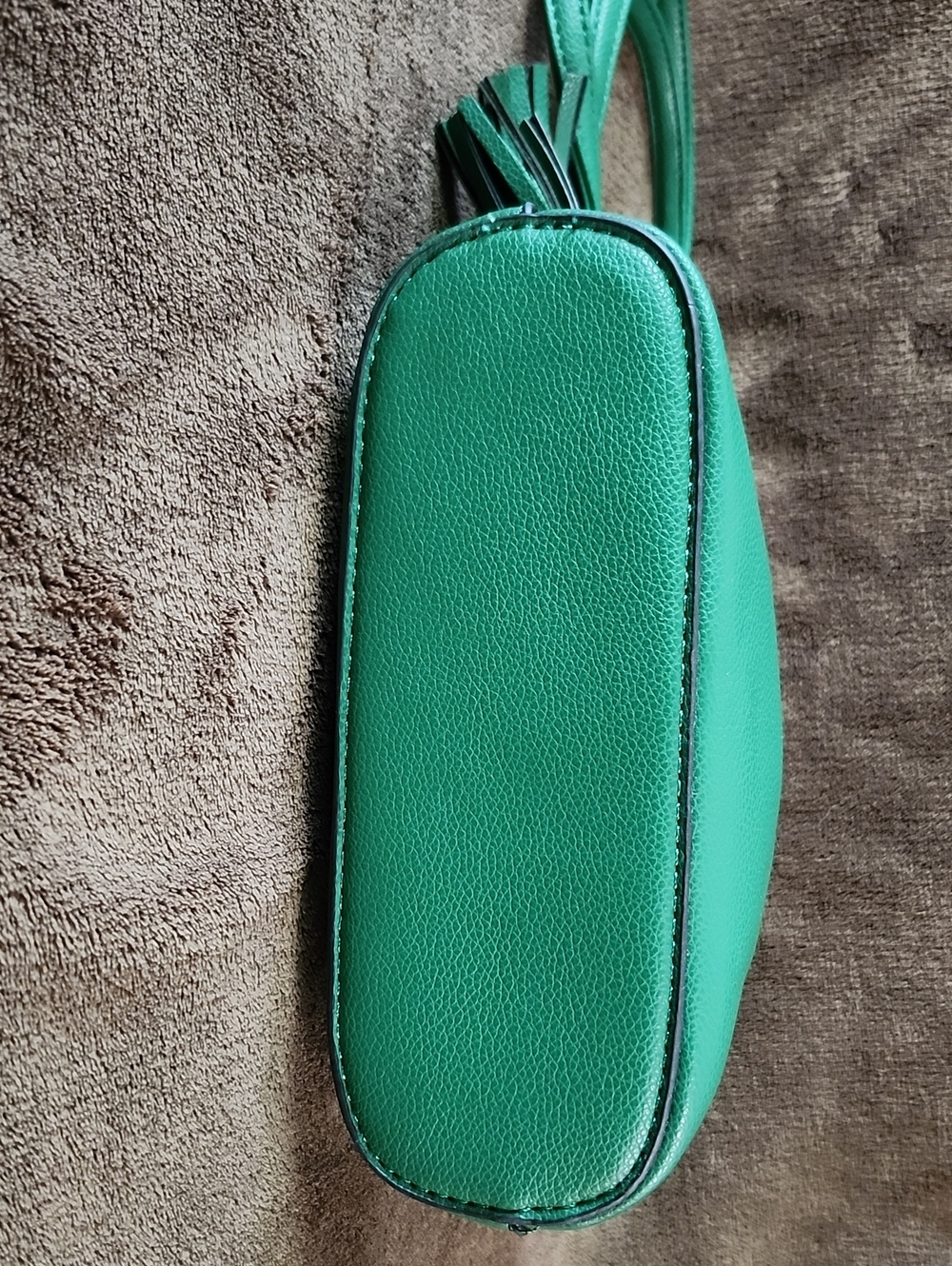 Green Faux  Leather Crossbody Bag with Tassel Accent - Picture 3 of 7